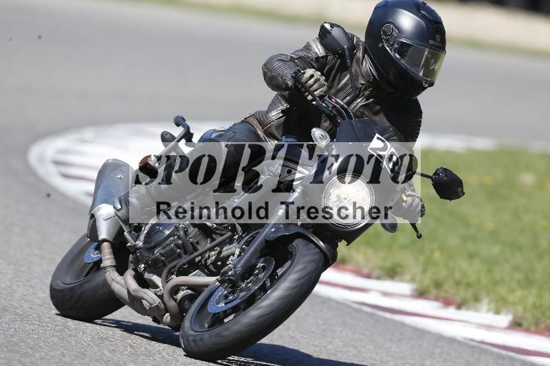 /Archiv-2025/48 25.08.2025 Cornu Master School ADR/gruen-vert/28